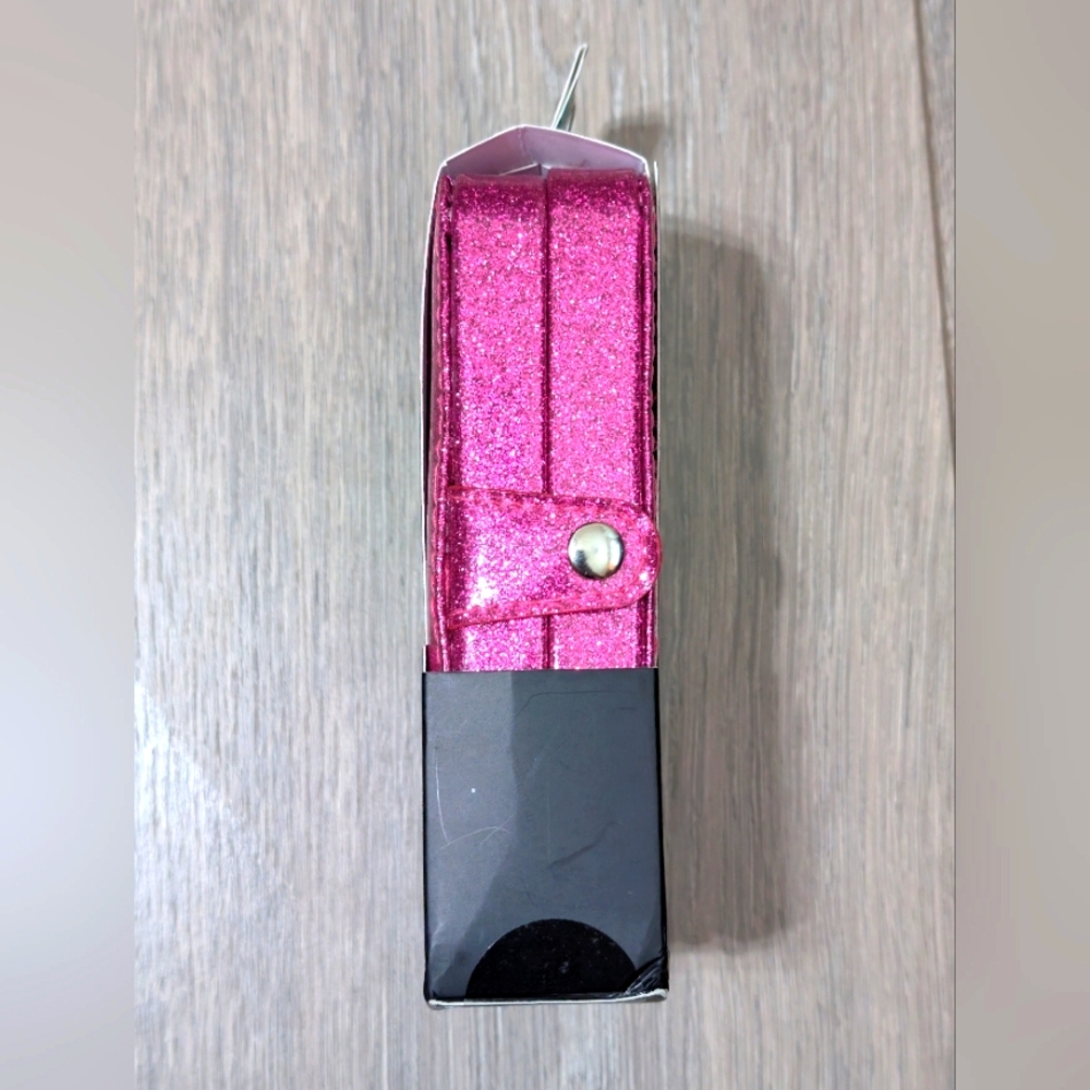 NWT•Betsey Johnson 7 Piece Collection Deluxe Grooming Kit W/Hard Case W/Button💅 - Picture 6 of 8
